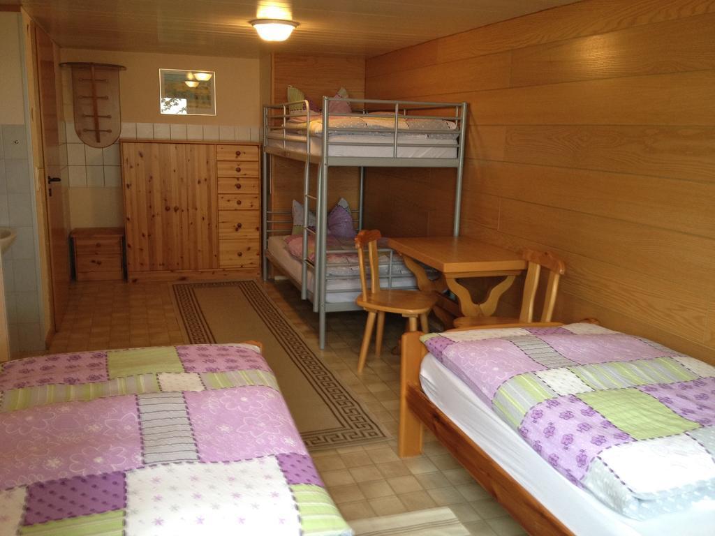 ホテルBerggasthaus Kandelhof Rohr  部屋 写真