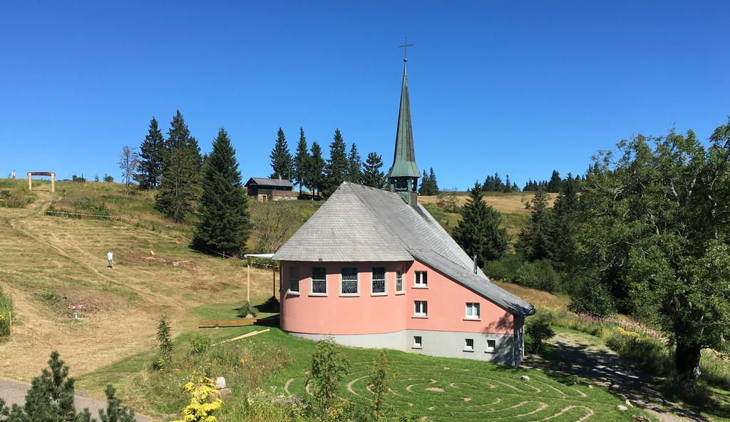 ホテルBerggasthaus Kandelhof Rohr  エクステリア 写真